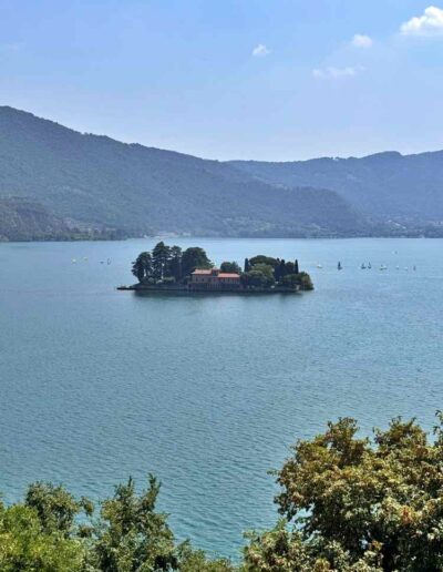 Monte Isola, Isola di San Paolo